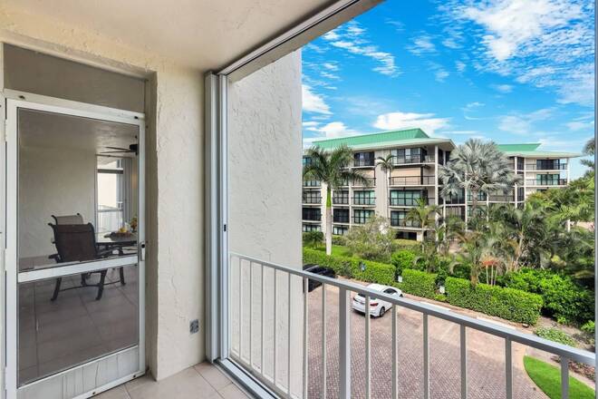 848 Collier Ct, #304, Marco Island, FL 34145