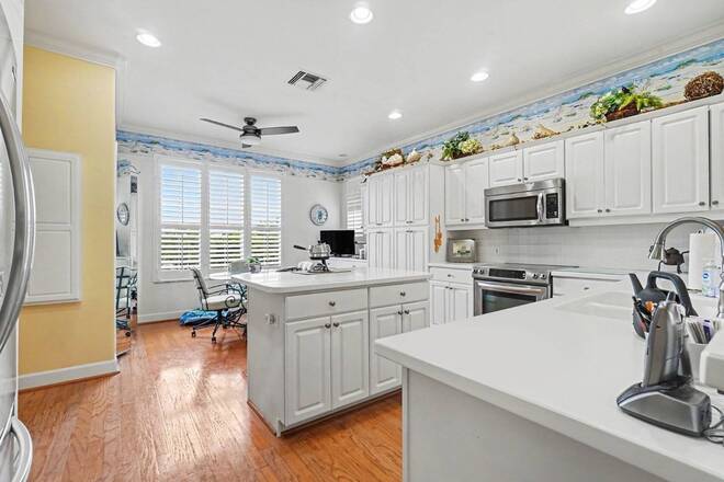 9121 Southmont Cv, #201, Fort Myers, FL 33908