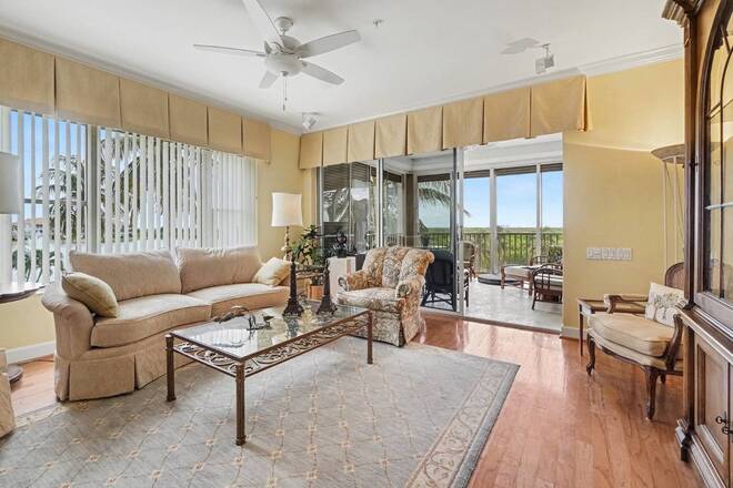 9121 Southmont Cv, #201, Fort Myers, FL 33908