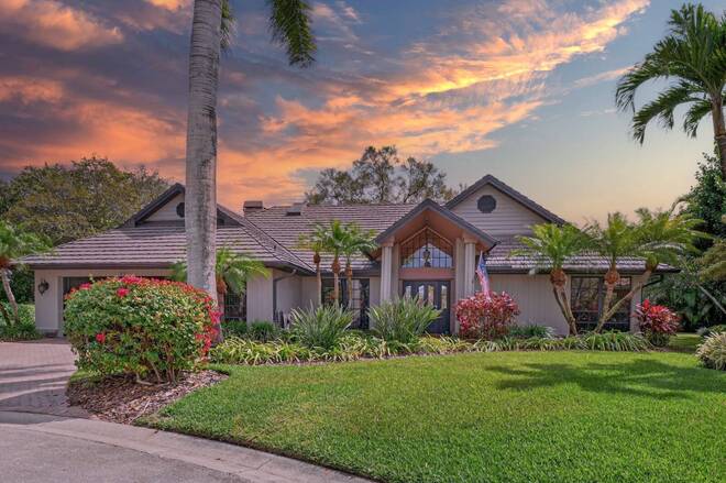 812 Pine Creek Ln