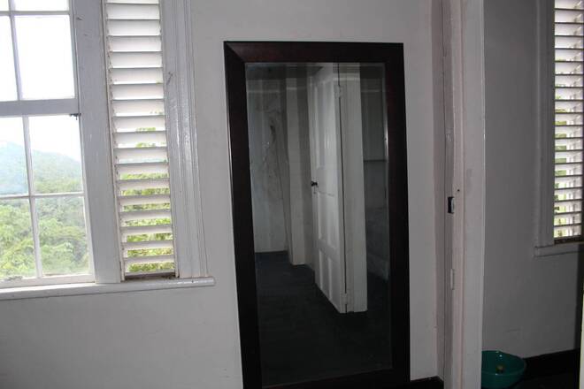 1 Windsor Estate, Retreat Jamaica, FL 00000