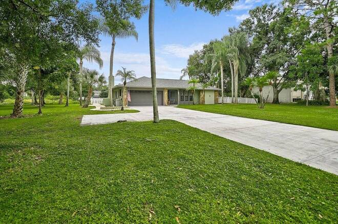 509 137th St E, Bradenton, FL 34212