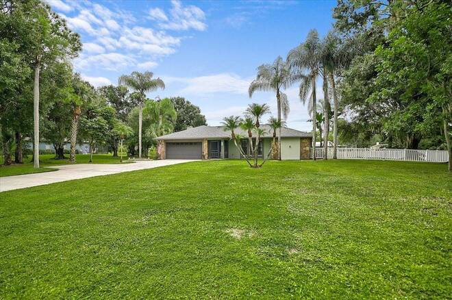 509 137th St E, Bradenton, FL 34212