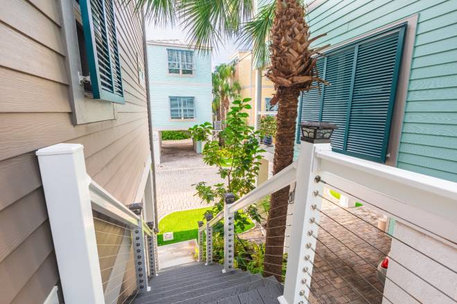 101 11th Street, #15, Marathon, FL 33050
