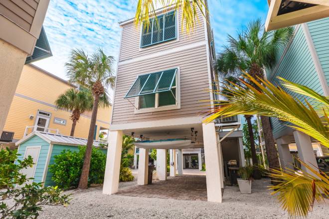 101 11th Street, #15, Marathon, FL 33050