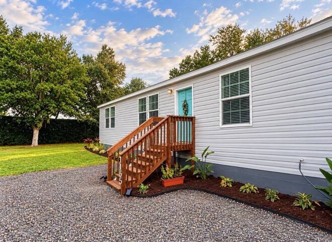 1155 Winter Green St, Lake Placid, FL 33852