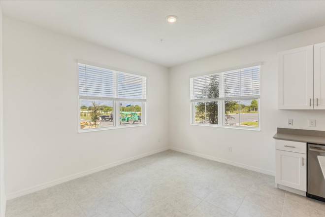 1552  Silver Lining Way, Apopka, FL 32703