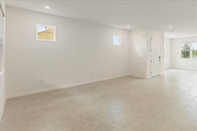 1552  Silver Lining Way, Apopka, FL 32703