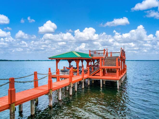 1209 Lakeview Dr, Sebring, FL 33870