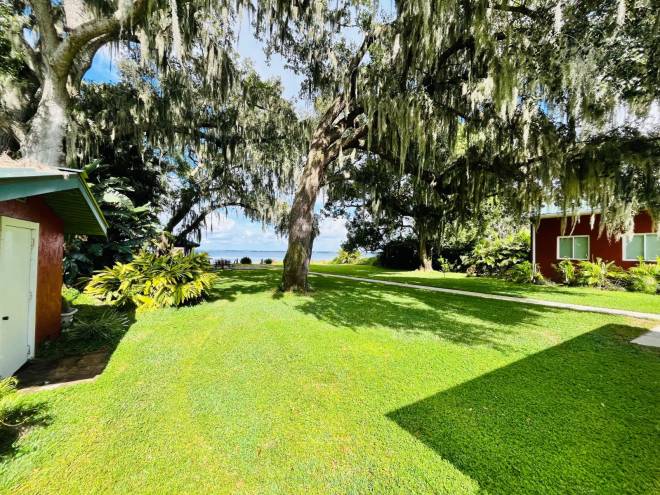 1209 Lakeview Dr, Sebring, FL 33870