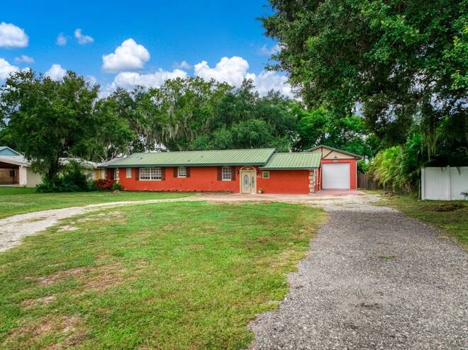 1209 Lakeview Dr, Sebring, FL 33870