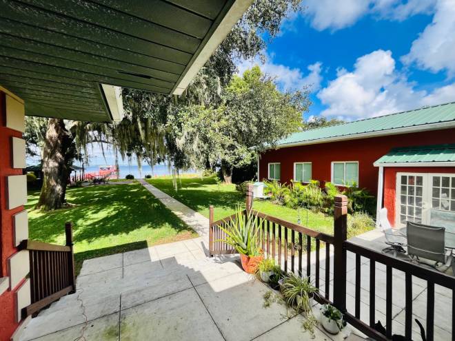 1209 Lakeview Dr, Sebring, FL 33870