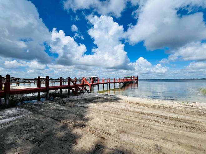 1209 Lakeview Dr, Sebring, FL 33870