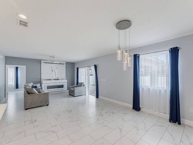8151 WILDER LOOP, Lakeland, FL 33809