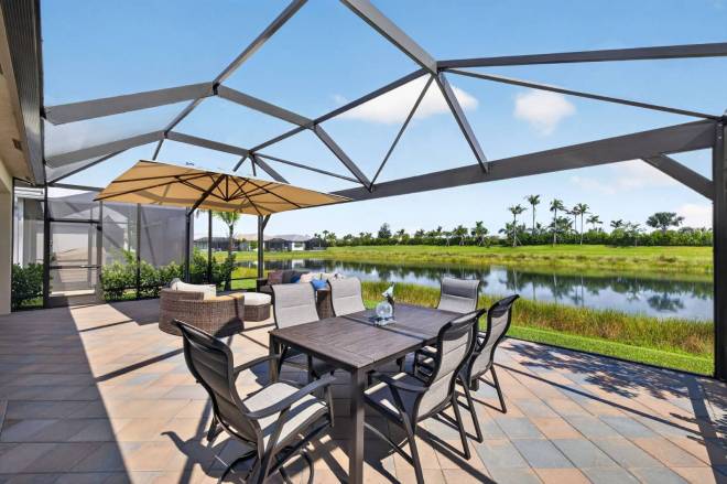 12445 SW High Tide Road, Port Saint Lucie, FL 34987