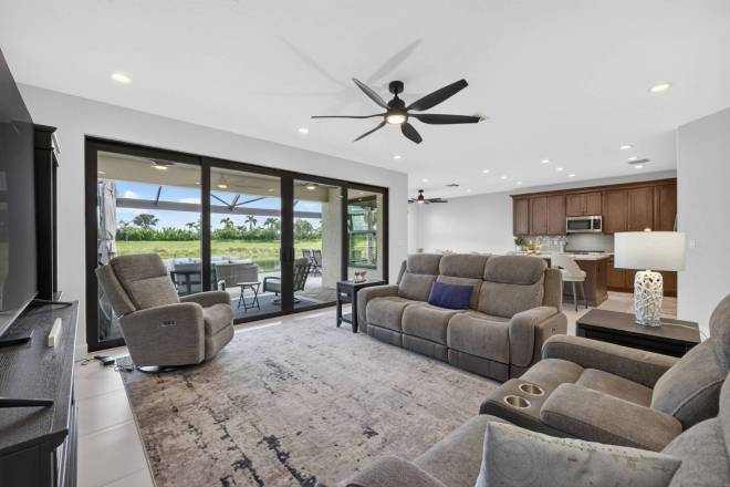 12445 SW High Tide Road, Port Saint Lucie, FL 34987