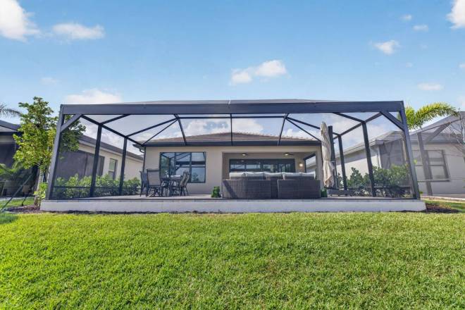 12445 SW High Tide Road, Port Saint Lucie, FL 34987
