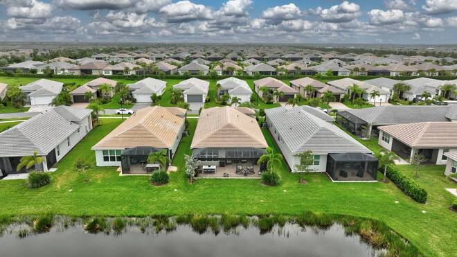 11954  SW Seaway Street, Port Saint Lucie, FL 34987