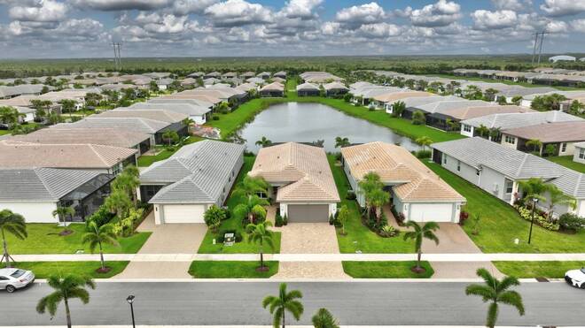 11954  SW Seaway Street, Port Saint Lucie, FL 34987