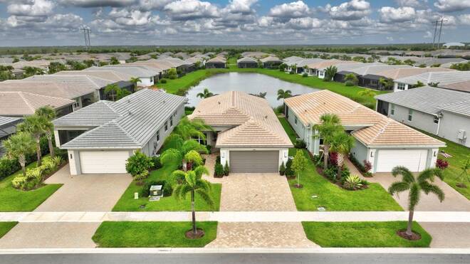 11954  SW Seaway Street, Port Saint Lucie, FL 34987