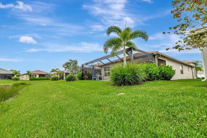 11954  SW Seaway Street, Port Saint Lucie, FL 34987