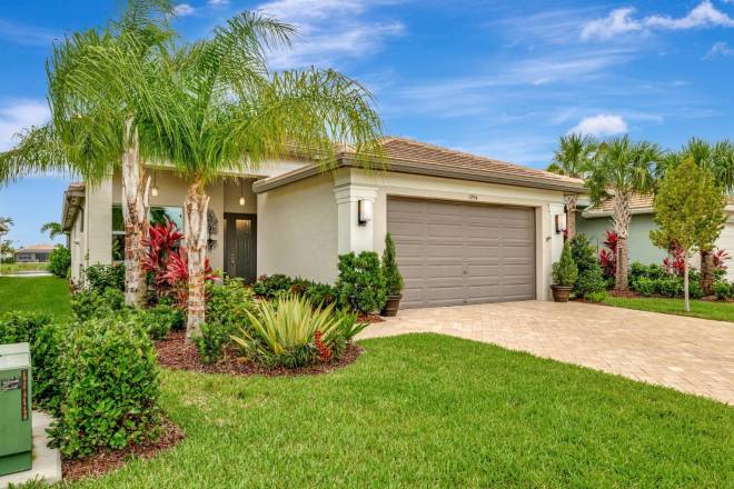 11954  SW Seaway Street, Port Saint Lucie, FL 34987