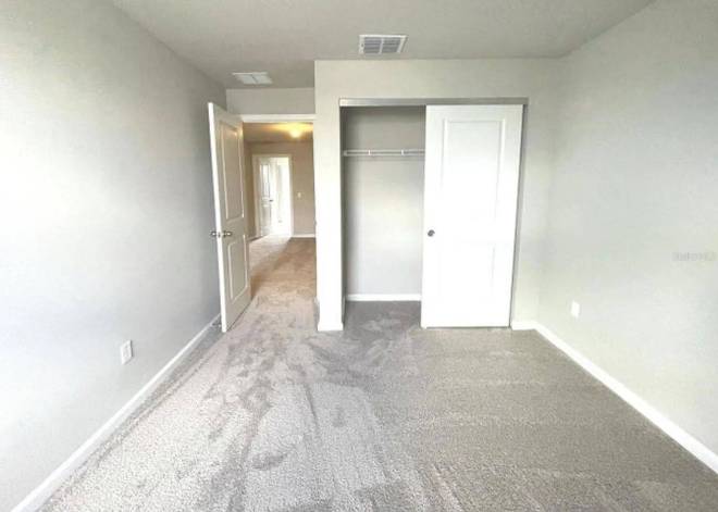 1648 Lindley St, West Palm Beach, FL 33407