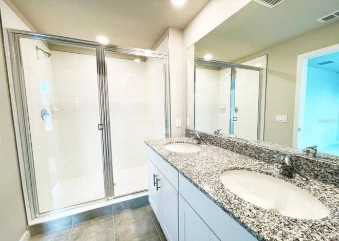 1648 Lindley St, West Palm Beach, FL 33407
