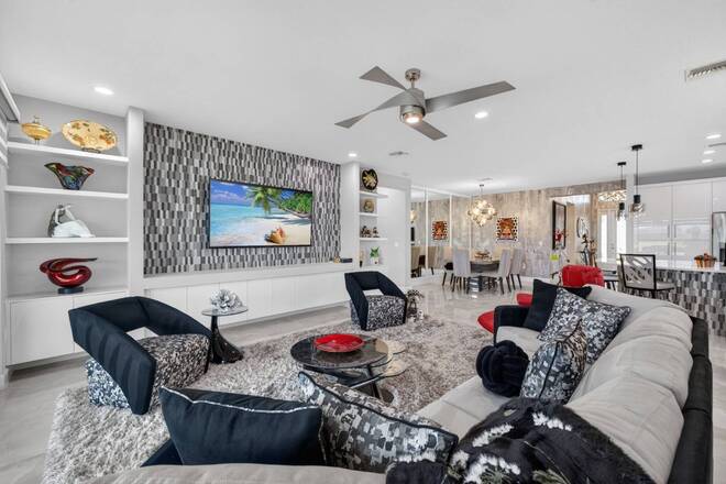 13042  SW Brook View Terrace, Port Saint Lucie, FL 34987