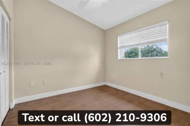223 NE 211th Ter, Miami, FL 33179