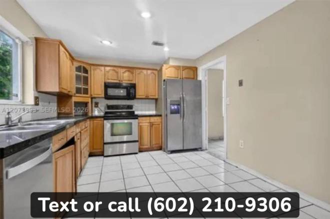 223 NE 211th Ter, Miami, FL 33179